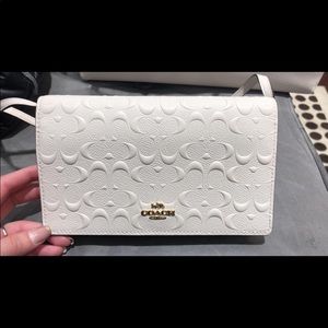 Coach crossbody clutch